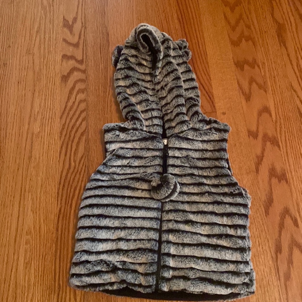 Widgeon fur vest